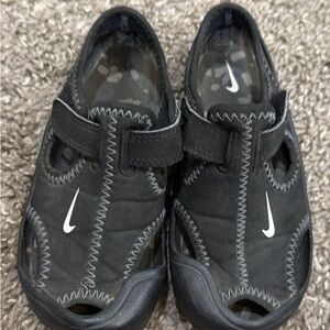 Nike Kids Charcoal Water Shoes